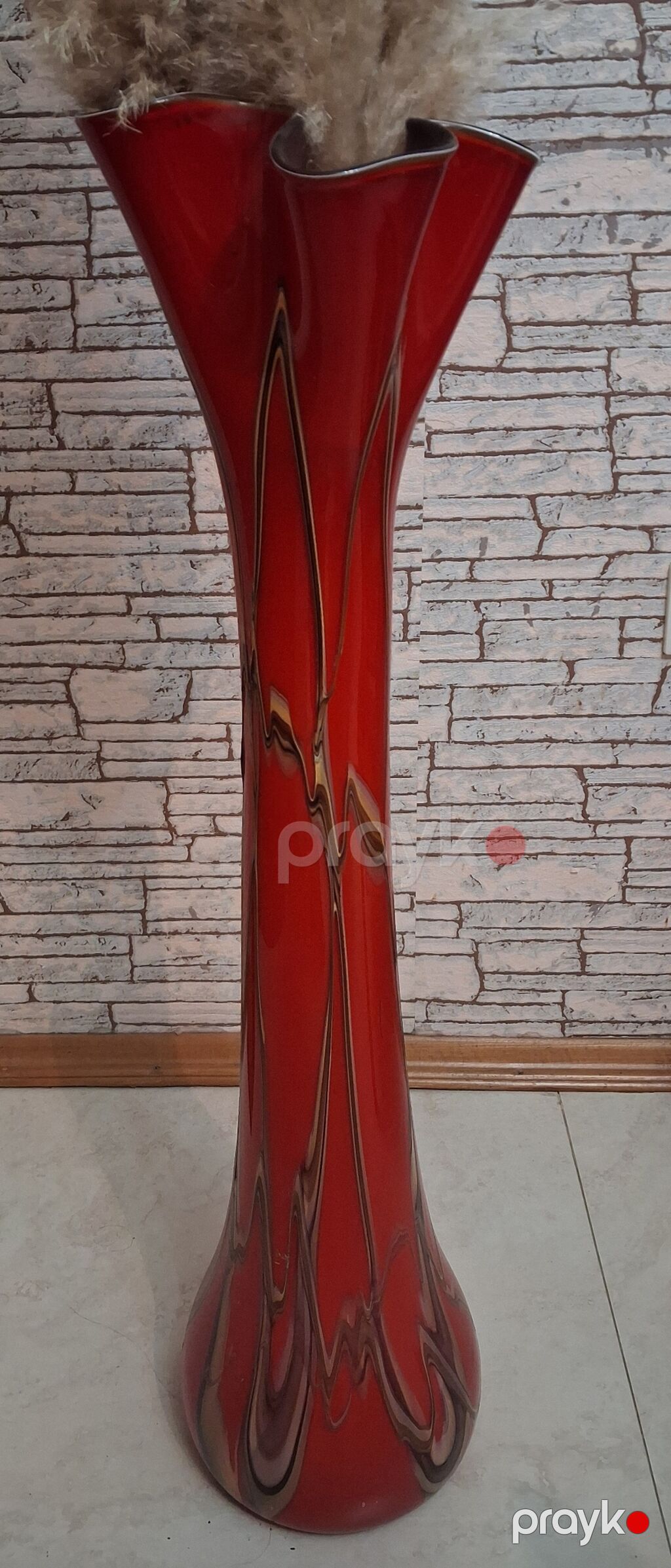 Bir vaza, Keramika — Vaazalar, kreslolar, süni çiçəklər, Bakı (3)