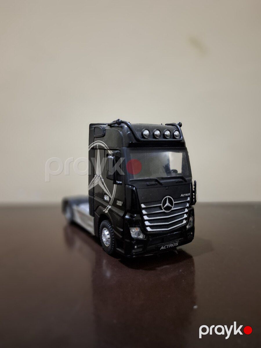 Mercedes Actros modeli — Kolleksiyalar, Bakı (2)