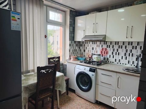 İcarəyə verilir 2 otaqlı köhnə tikili 60 m² — Bakı