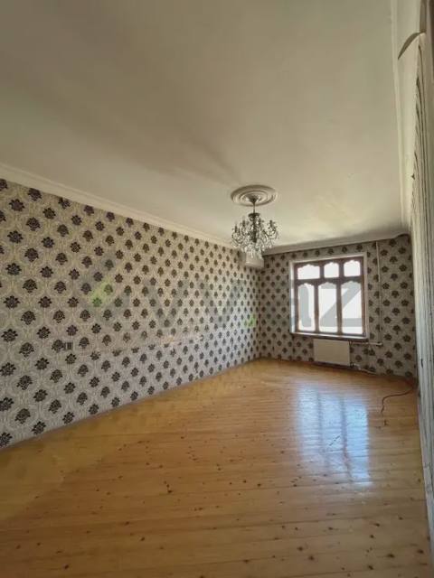 4 otaqlı mənzil Köhnə tikili Satılır, Qaraçuxur qəs., Suraxanı, Bakı — Nazlı Xanım — Apartment