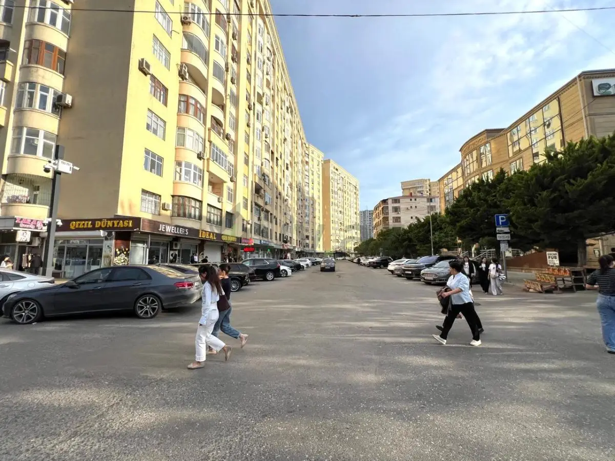 200 m² Obyekt / Ofis Satılır, 3-cü mikrorayon, Nəsimi, Bakı — Əmlak, Bakı (12)