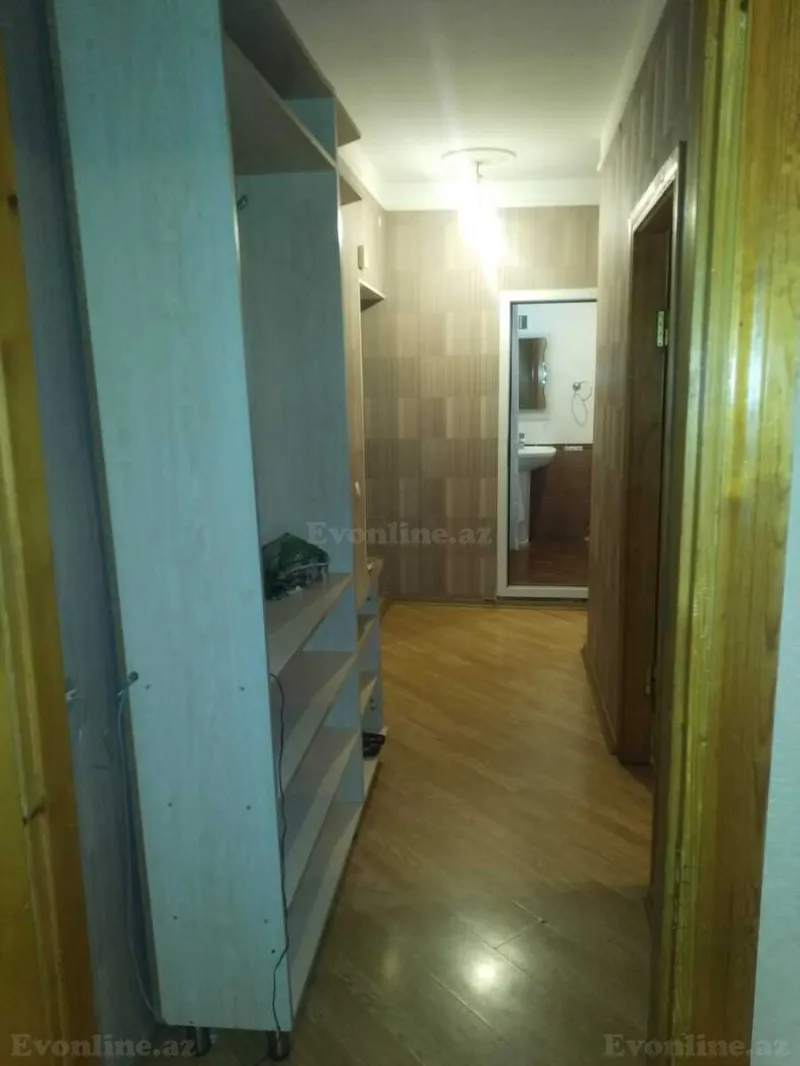 Satılır 2 otaqlı Mənzil Köhnə tikili 65 m² Bakı, Sabunçu r., Bakıxanov — Mənzil, Bakı (3)
