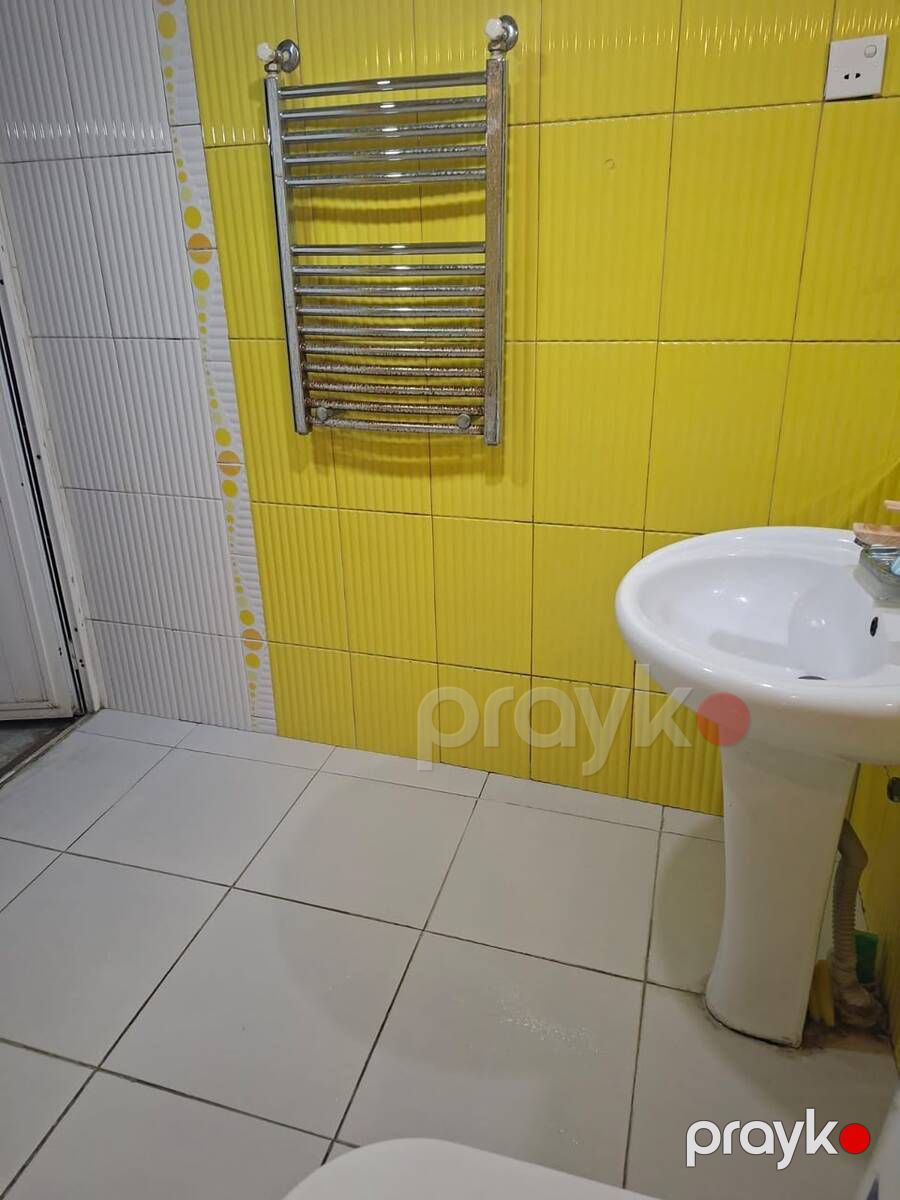 Satılır 3 otaqlı köhnə tikili 85 m² — Mənzil, Bakı (11)