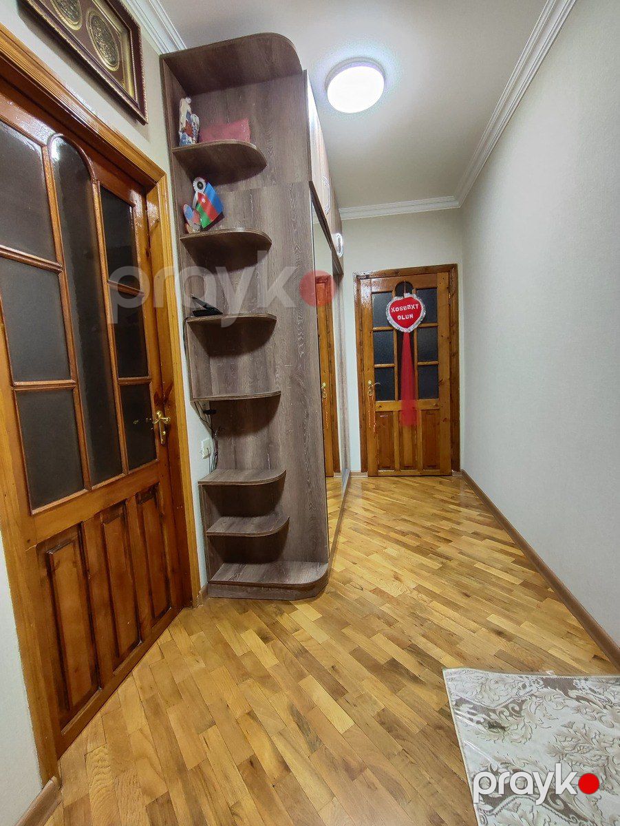 Satılır 4 otaqlı köhnə tikili 105 m² — Mənzil, Bakı (11)
