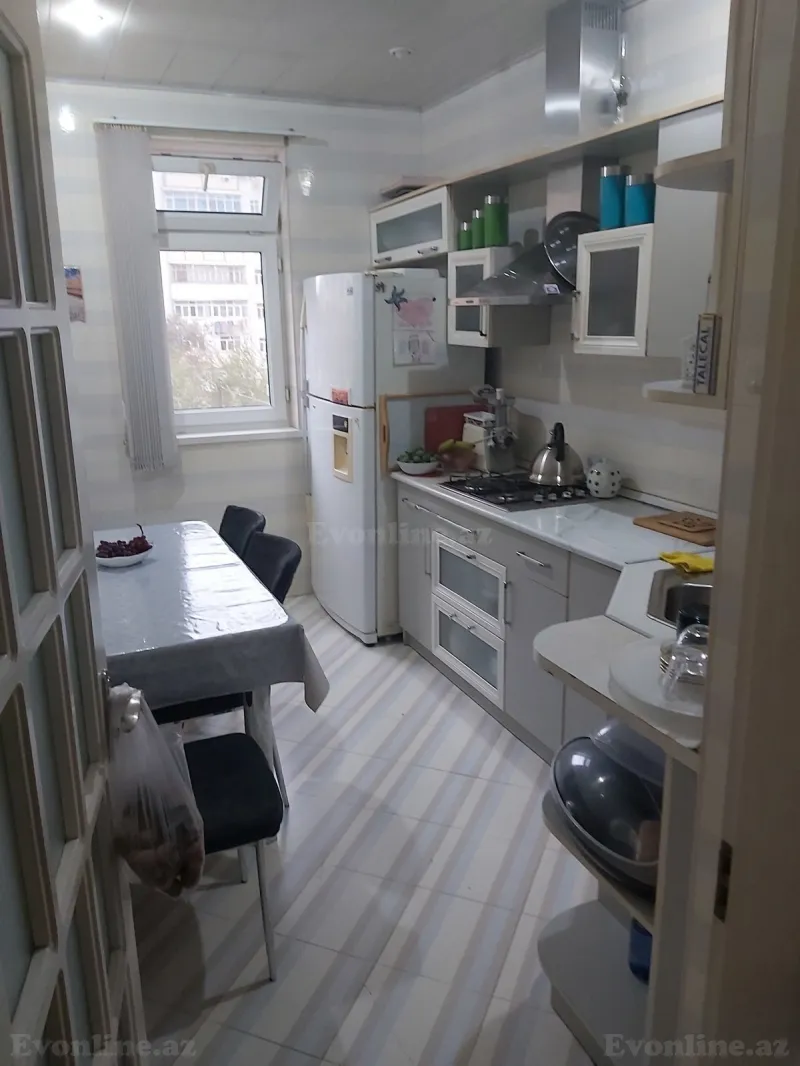 Satılır 2 otaqlı Mənzil Köhnə tikili 74 m² Sumqayıt — Mənzil, Sumqayıt (7)