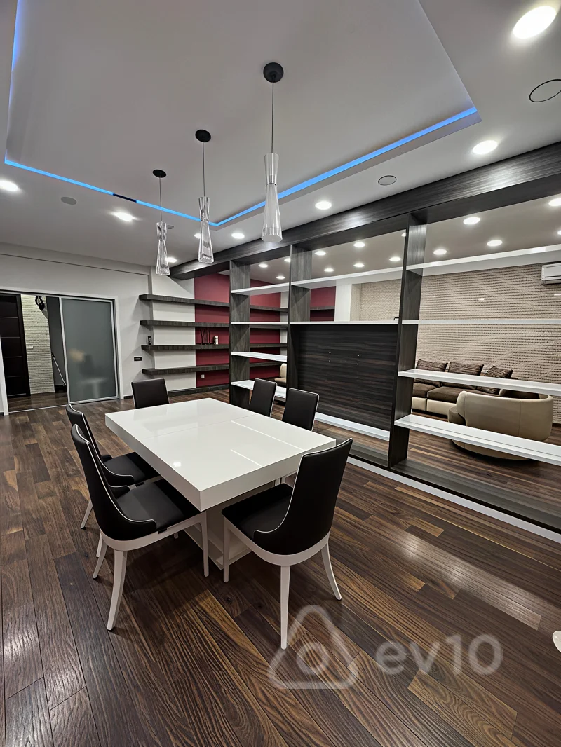 4 otaqlı mənzil, 200 m², Nəcəfqulu Rəfiyev küçəsi — kirayə — Bakı