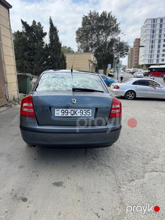 Skoda Octavia, 1.6 L, 2005 il, 180 000 km — Avtomobillər, Bakı (2)