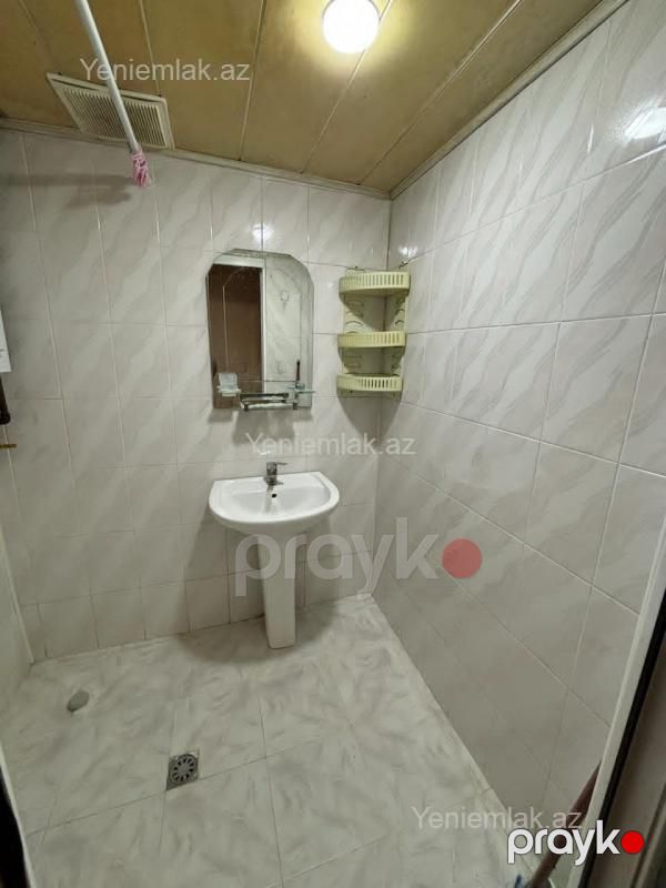 Satılır 2 otaqlı Bina evi menzil (Köhnə tikili), 50 m², 13-cü mikrorayon — Mənzil, Sumqayıt (10)