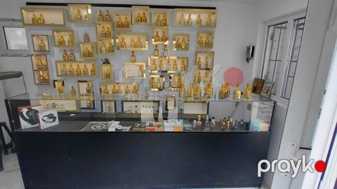 Ətir vitrini — Bakı