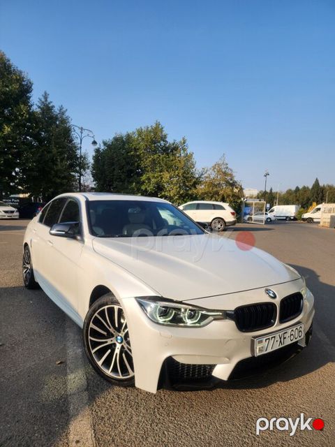 BMW 330, 2.0 L, 2015 il, 181 000 km — Gəncə