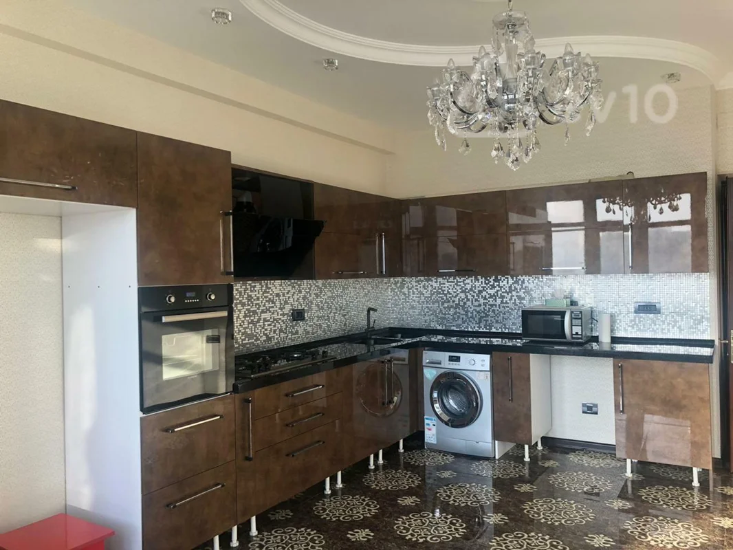 4 otaqlı mənzil, 220 m², Rəşid Behbudov — kirayə — Mənzil, Bakı (2)