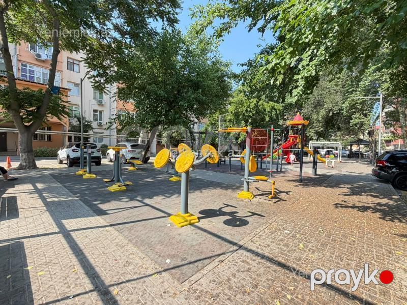 Satılır 3 otaqlı Bina evi menzil (Köhnə tikili), 85 m², Nərimanov rayonu — Mənzil, Bakı (12)