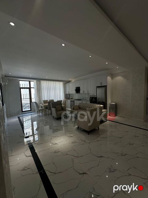 İcarəyə verilir 5 otaqlı yeni tikili 245 m² — Bakı