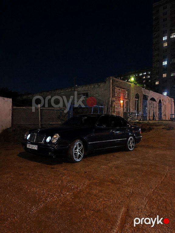 Mercedes E 320, 3.2 L, 1995 il, 378 000 km — Avtomobillər, Bakı (11)