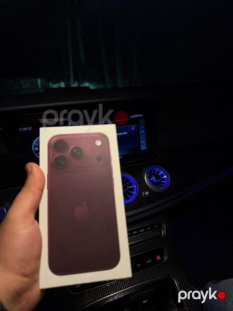 Apple iPhone 18 Pro Burgundy 256GB/12GB — Bakı
