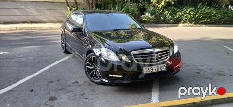 Mercedes E 220, 2.1 L, 2009 il, 326 023 km — Bakı