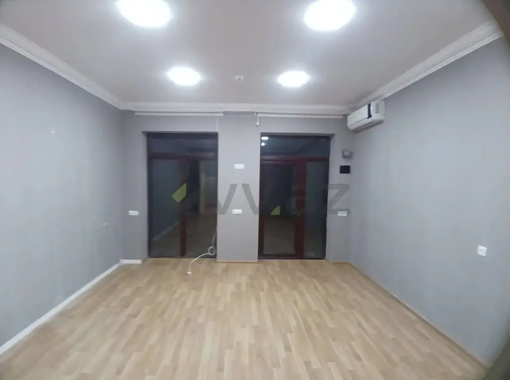 35 m² Obyekt / Ofis Kirayə, Gəncə — Gəncə