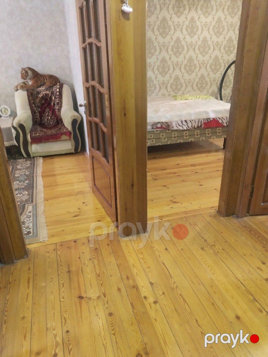 Satılır 4 otaqlı köhnə tikili 110 m² — Mənzil, Bakı (2)