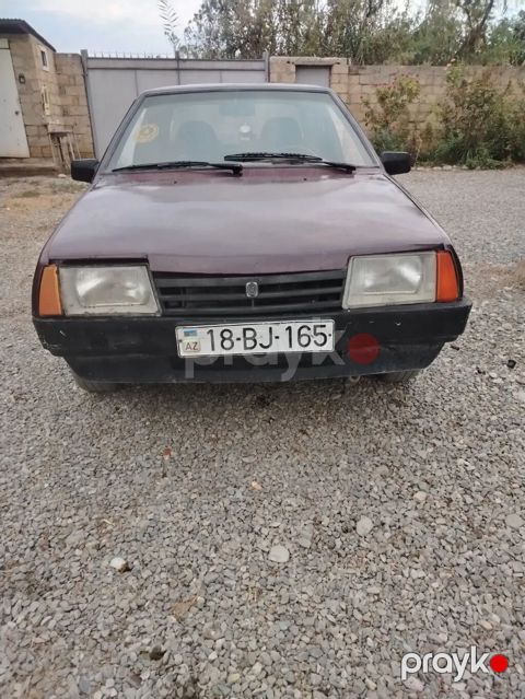 Model: Lada Samara (VAZ 21099) sedan Rəng: Tünd bordo Kuzov: 4 qapı