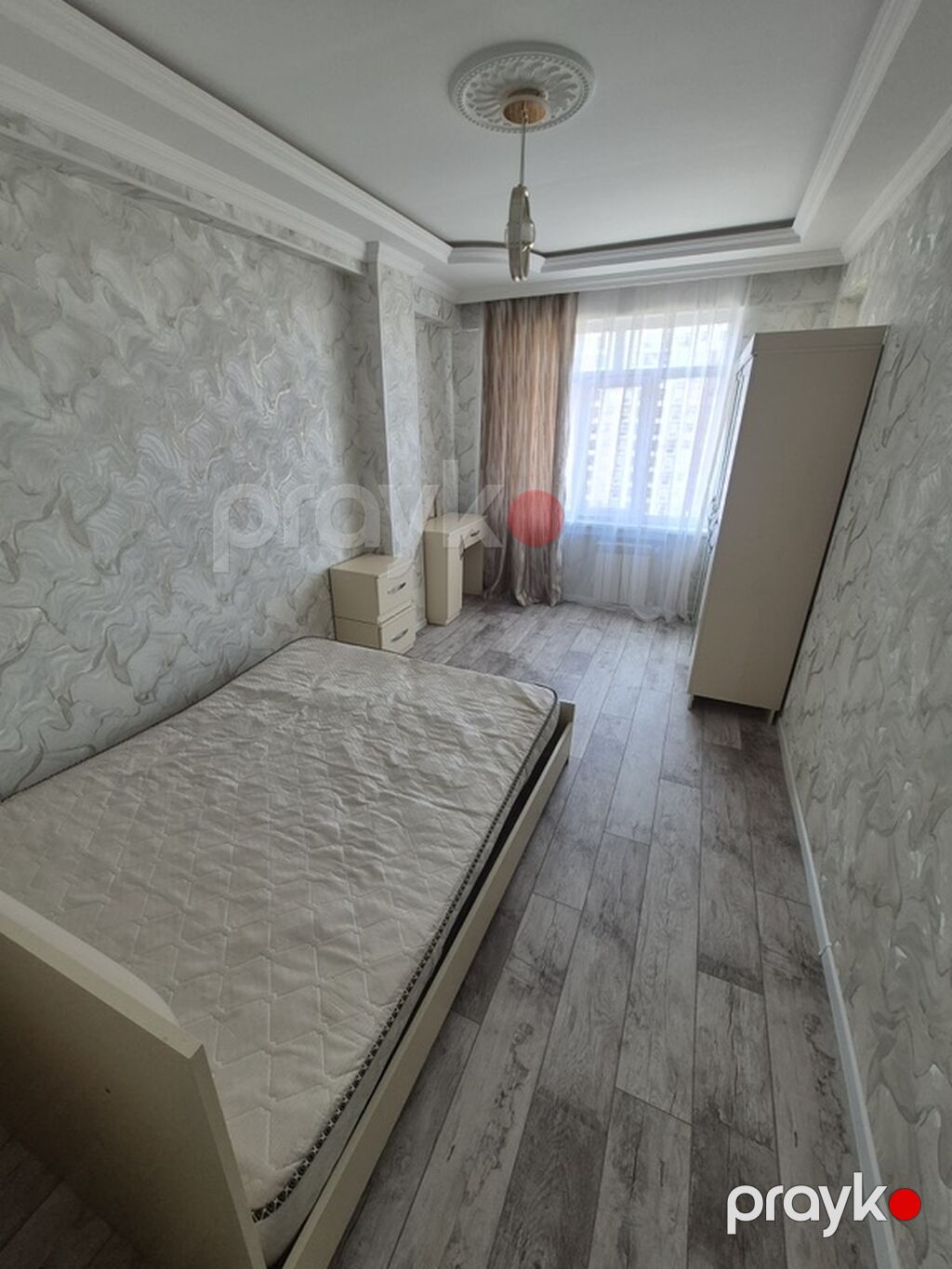 Abseron gencler seherciyinde 2 otaq 50 kv 11/8 mertebesinde yerlesir — Pəncərələr, qapılar, balkonlar, Xırdalan (7)