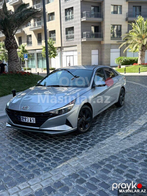 Hyundai Elantra, 2018 il — Minik avtomobili icarəsi, Bakı (2)