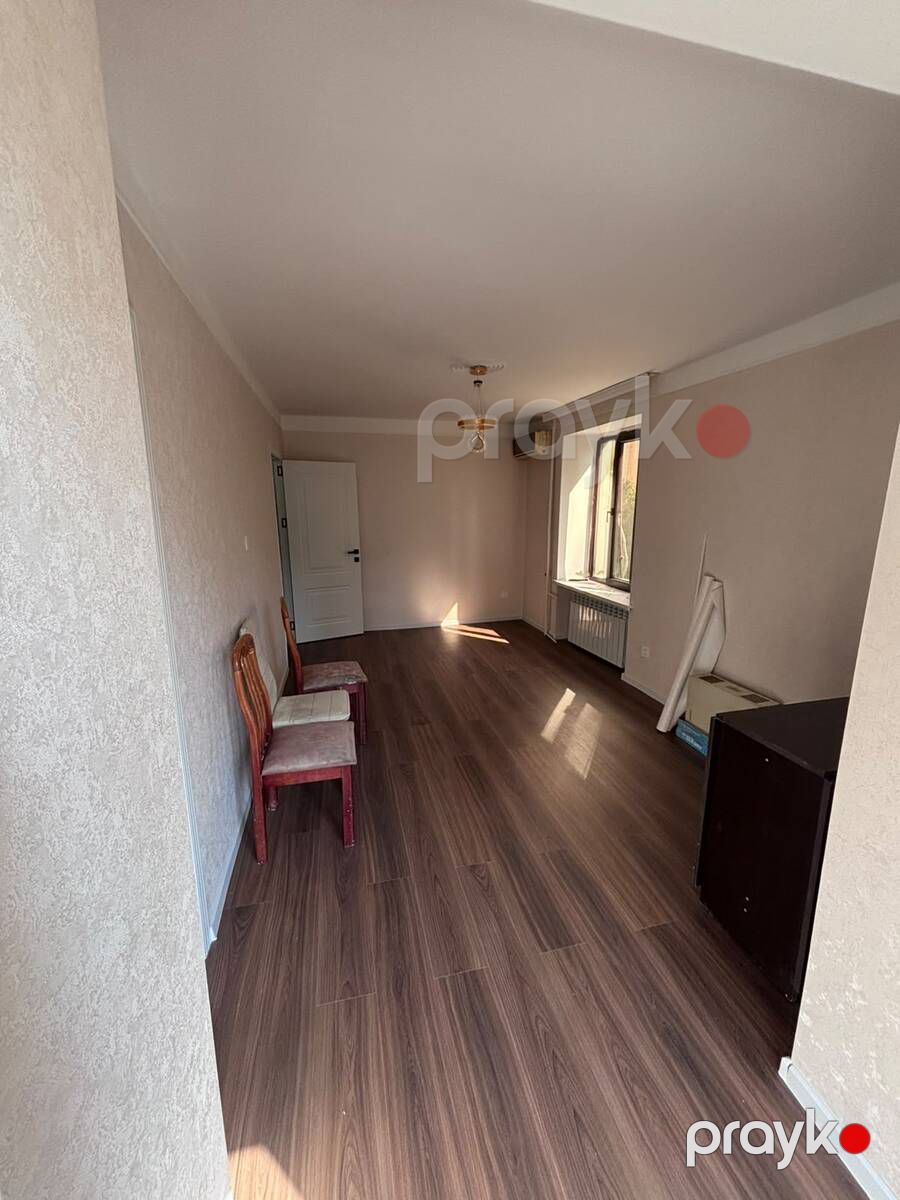 Satılır 2 otaqlı köhnə tikili 32 m² — Mənzil, Bakı (2)