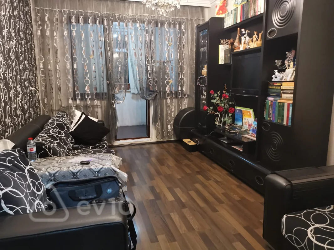 2 otaqlı mənzil, 43 m², Xalqlar metrosu — kirayə — Bakı