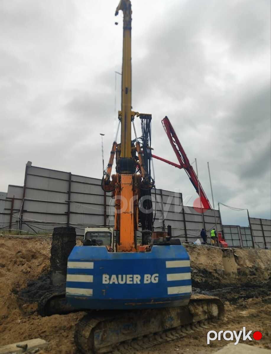 Bauer BG 18-H 2005 il — İnşaat texnikası, Bakı (2)