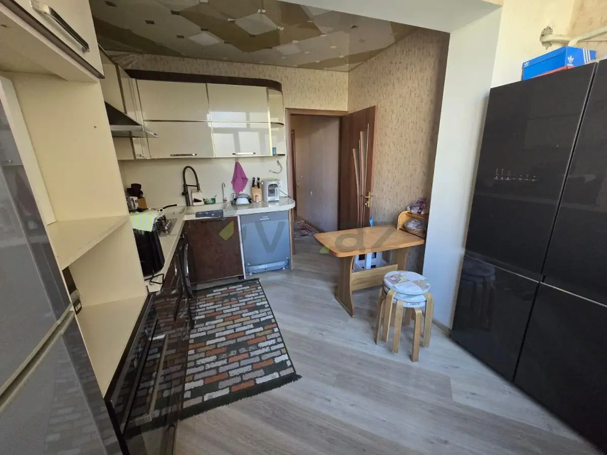 4 otaqlı mənzil Köhnə tikili Satılır, Yasamal qəs., Yasamal, Bakı — Mənzil, Bakı (5)