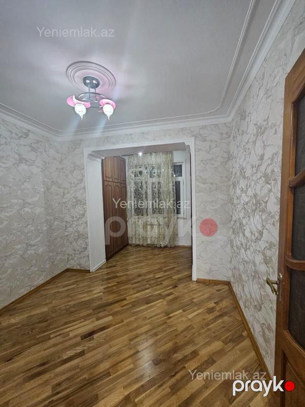 Satılır 4 otaqlı Bina evi menzil (Köhnə tikili), 80 m², 17-ci mikrorayon — Mənzil, Sumqayıt (3)
