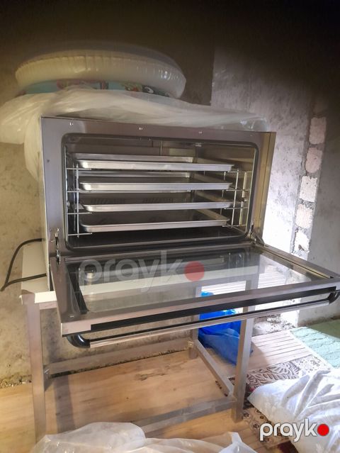 Peşəkar elektrik konveksiya sobası – çörəkbişirmə və pastry üçün — Tərtər