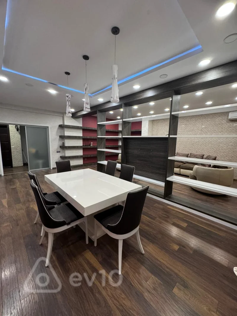 4 otaqlı mənzil, 200 m², Babək pr. — kirayə — Mənzil, Bakı (4)