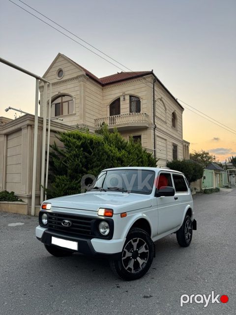 Lada (VAZ) Niva, 1.7 L, 2024 il, 18 000 km — Bakı