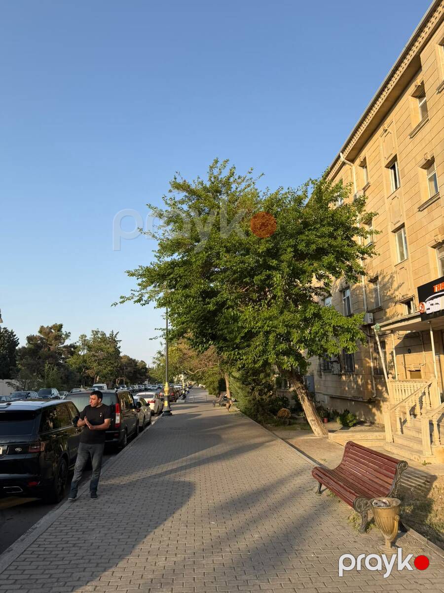Satılır 2 otaqlı köhnə tikili 50 m² — Mənzil, Bakı (2)