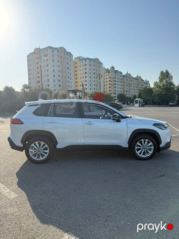 Toyota Corolla Cross, 2.0 L, 1.31 kWh, 2026 il, 1 100 km — Avtomobillər, Bakı (5)