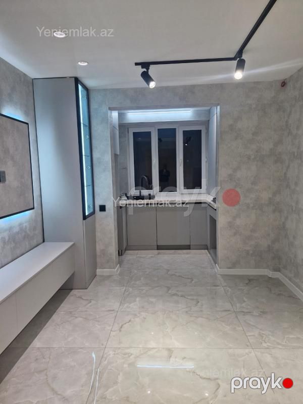 Satılır 4 otaqlı Bina evi menzil (Köhnə tikili), 80 m², Xətai rayonu — Mənzil, Bakı (11)