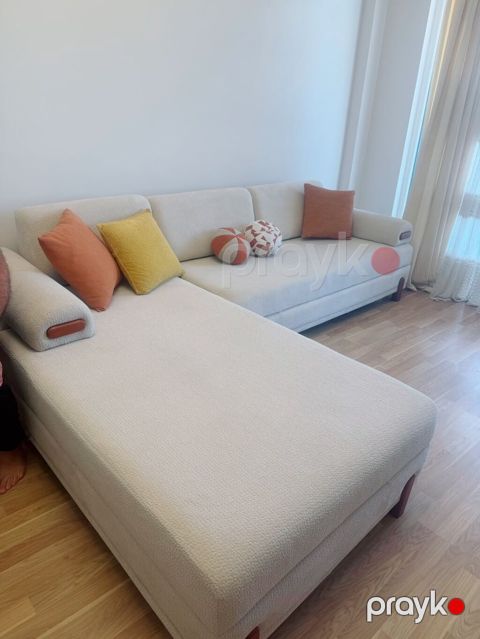 Künc divan 1100₼. 10 gündü alınıb eve böyük olduğu üçün satılır. ölçü — Mehdiabad