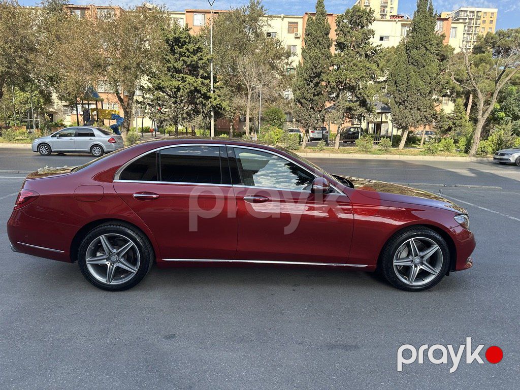 Mercedes E 300, 2.0 L, 2016 il, 107 000 km — Avtomobillər, Bakı (5)