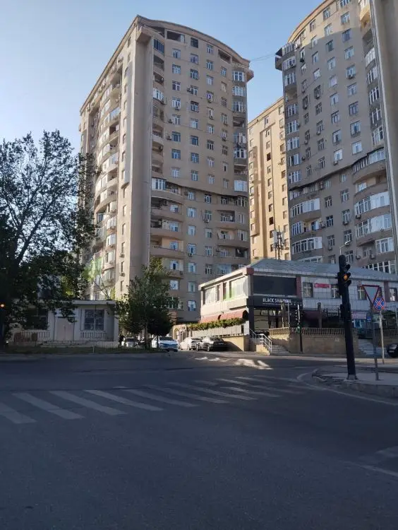 3 otaqlı mənzil Yeni tikili Satılır, Əhmədli, Xətai, Bakı — Bakı