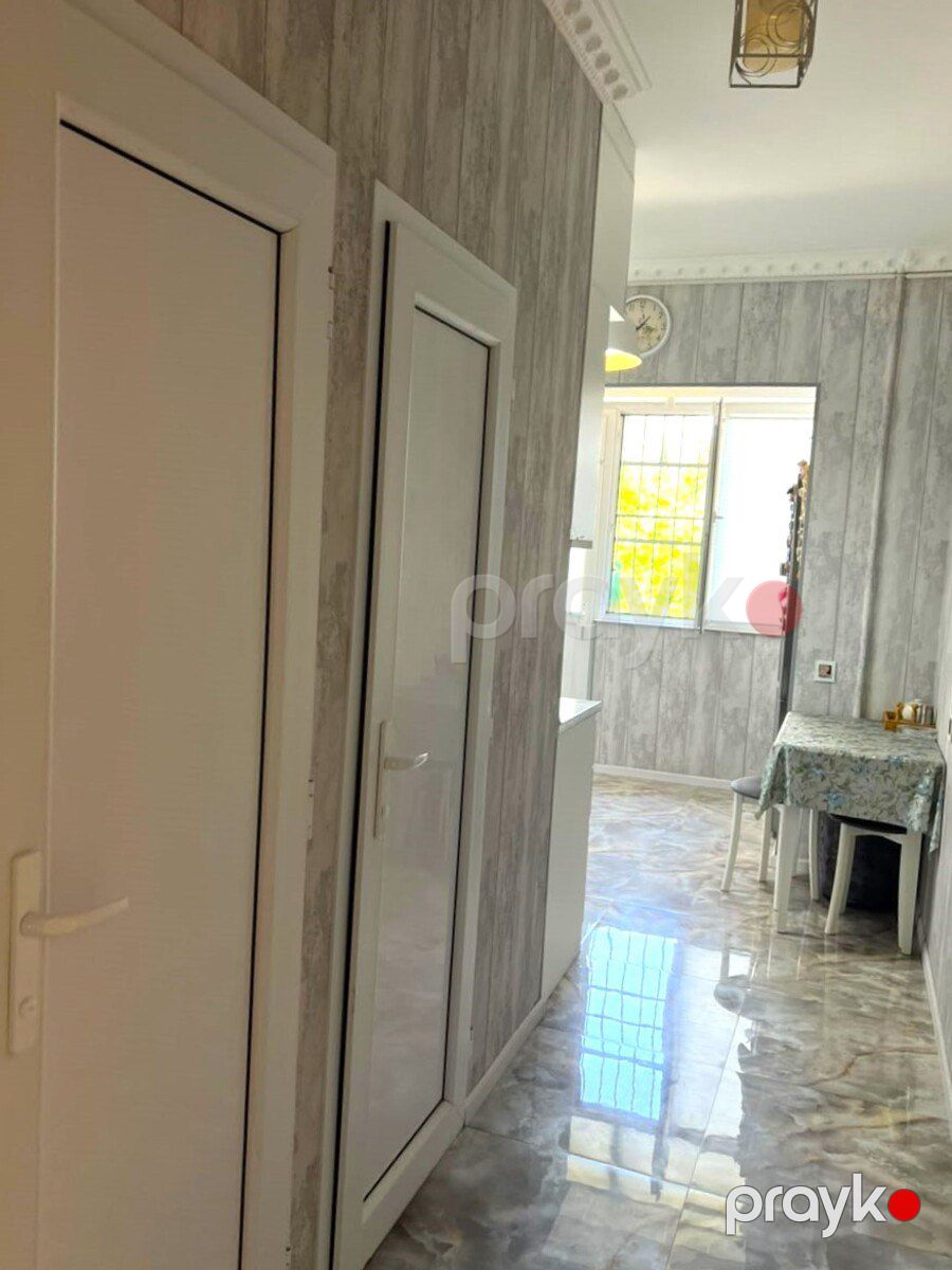 Satılır 2 otaqlı köhnə tikili 60 m² — Mənzil, Bakı (6)