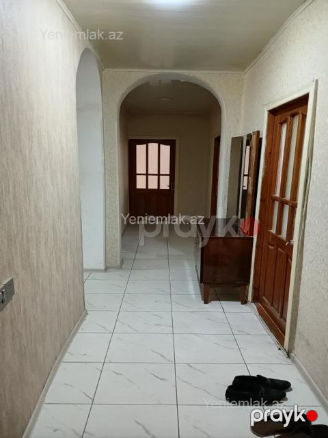 Satılır 5 otaqlı Bina evi menzil (Köhnə tikili), 110 m², 9-cu mikrorayon — Sumqayıt