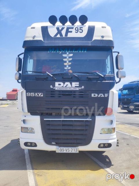 DAF 95 XF, 13 L, 2002 il, 809 900 km — Bakı