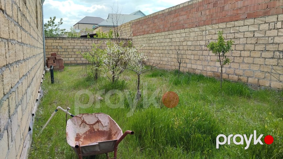 Həyət evi, Gülüstan qəs — Ev, villa, Gəncə (12)