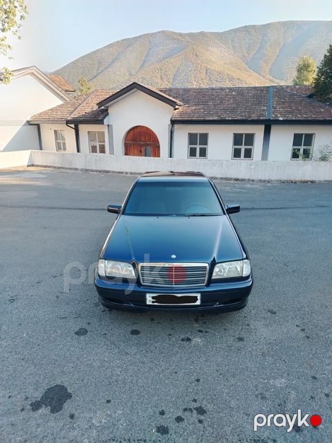 Mercedes C 200, 2.0 L, 1997 il, 368 597 km — Şəki