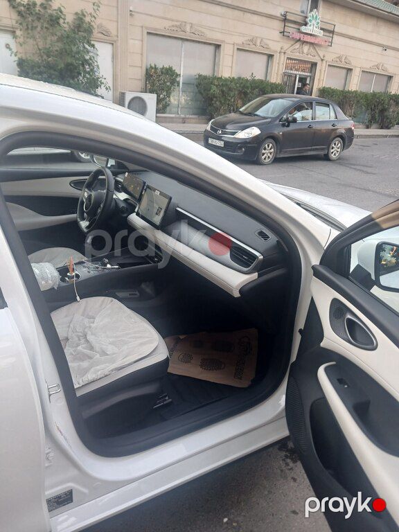 BYD Seal 05, 1.5 L, 15.87 kWh, 2025 il, 8 600 km — Avtomobillər, Bakı (9)