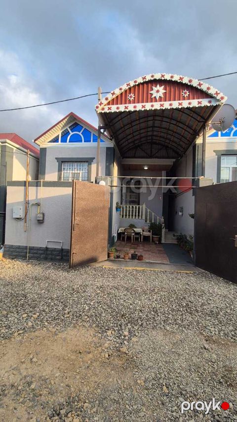 Satılır 2 otaqlı həyət evi/bağ evi 60 m² — Bakı