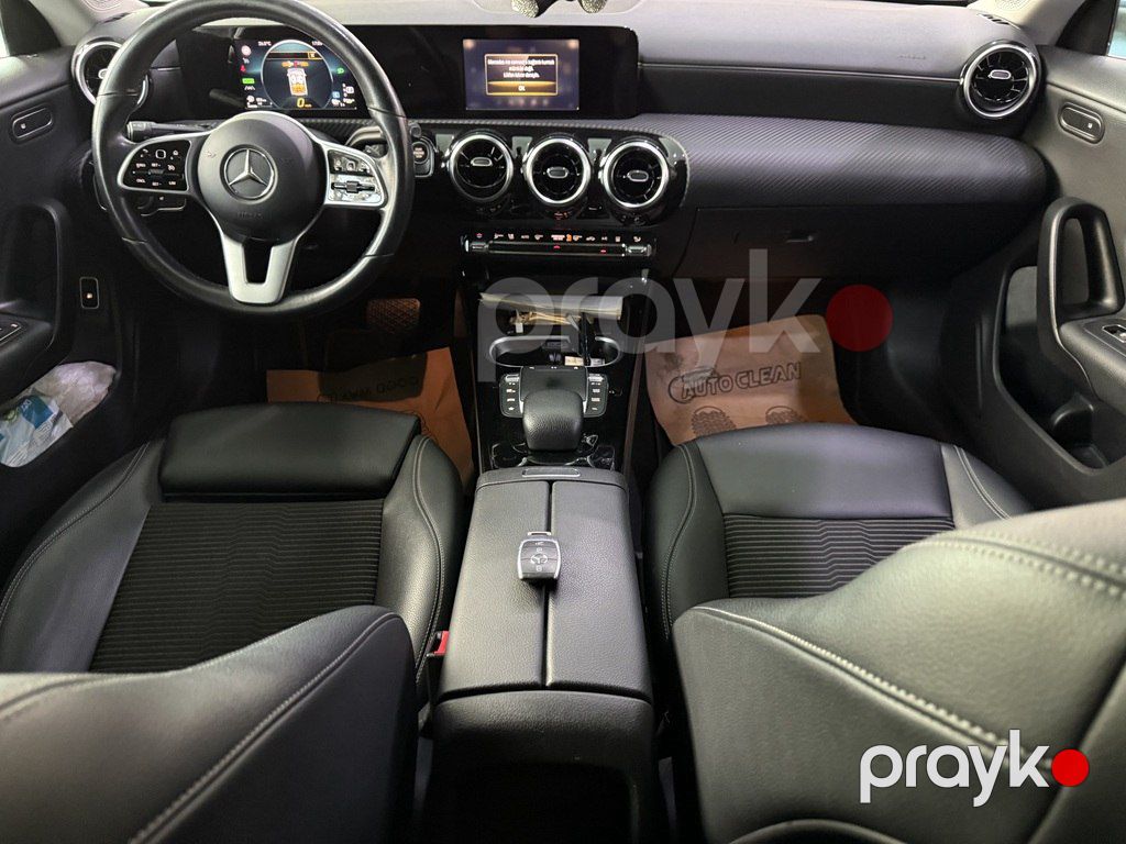 Mercedes CLA 250, 2.0 L, 2022 il, 63 000 km — Avtomobillər, Bakı (3)
