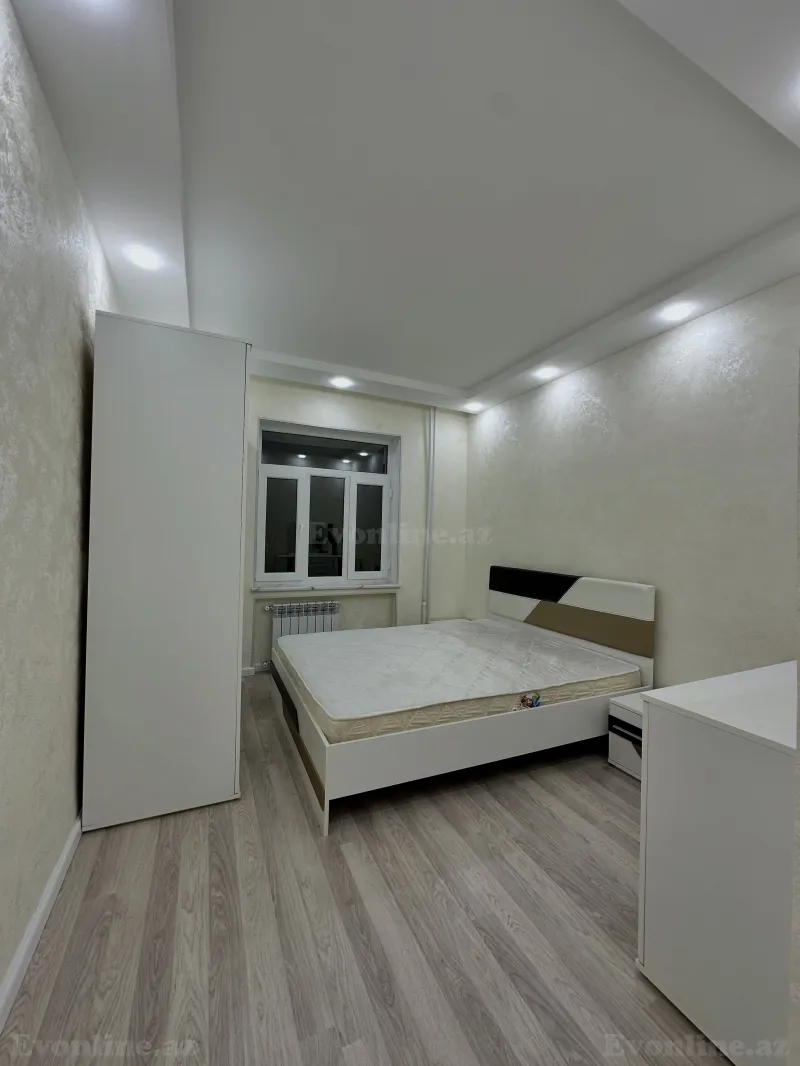 Satılır 2 otaqlı Mənzil Köhnə tikili 54 m² Bakı, Xətai r., Əhmədli — Mənzil, Bakı (3)
