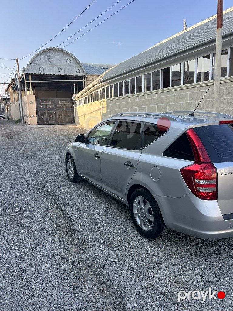 Kia Ceed SW, 1.6 L, 2008 il, 246 000 km — Avtomobillər, Gəncə (7)