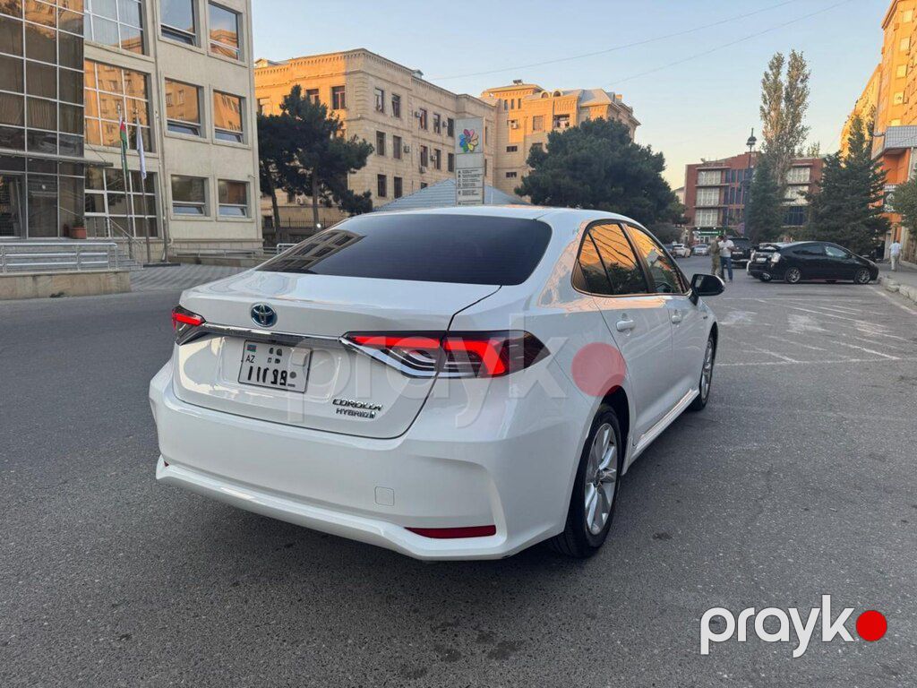 Toyota Corolla, 1.8 L, 0.85 kWh, 2024 il, 45 000 km — Avtomobillər, Bakı (7)